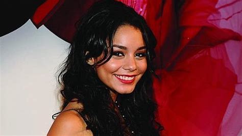 vanessa hudgens desnuda|Vanessa Hudgens desnuda: habla por primera vez de sus fotos .